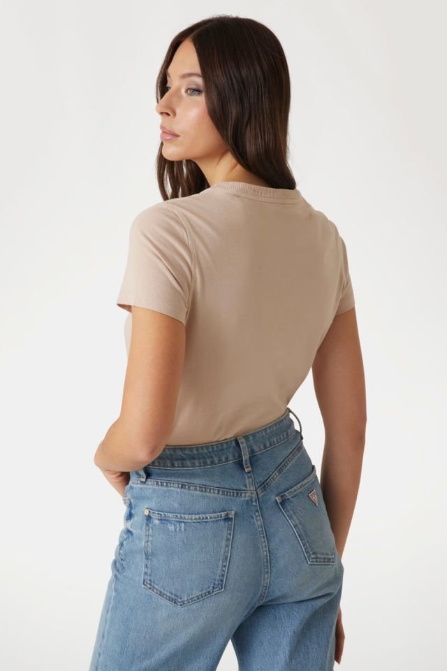 Guess Önü Logolu T-shirt Bej