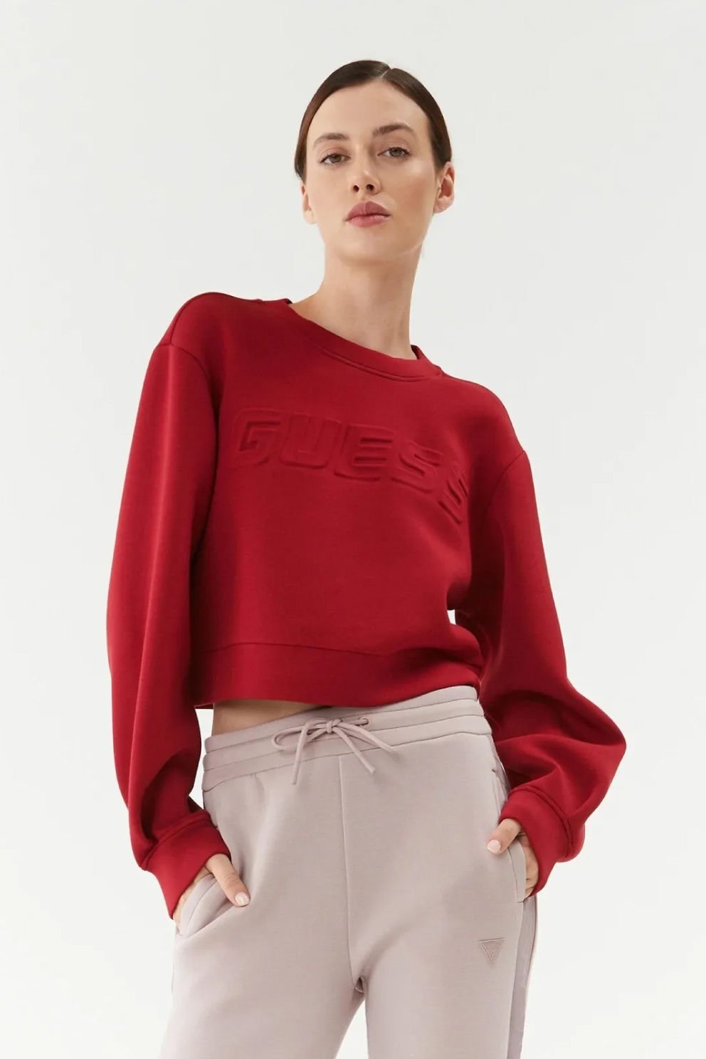 Guess Önde Logolu Kadın Sweatshirt Kırmızı