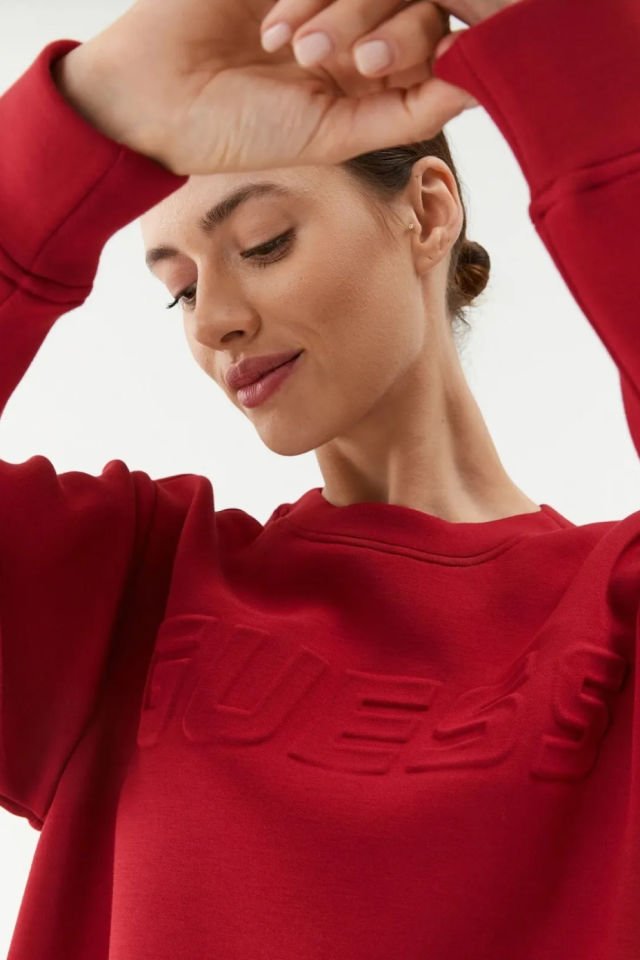 Guess Önde Logolu Kadın Sweatshirt Kırmızı