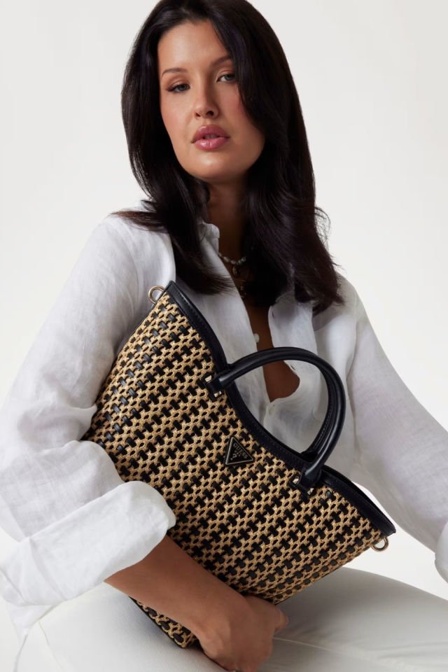 Guess Atalia Rafya El Çantası