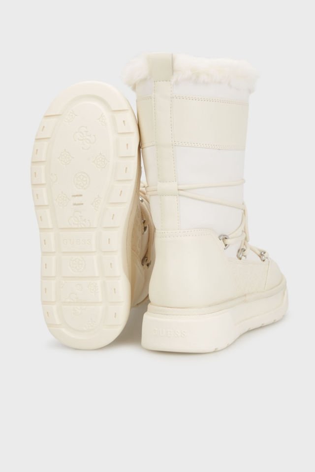 Guess Logolu Bağcıklı Yumuşak Tüylü Kar Botu Beyaz