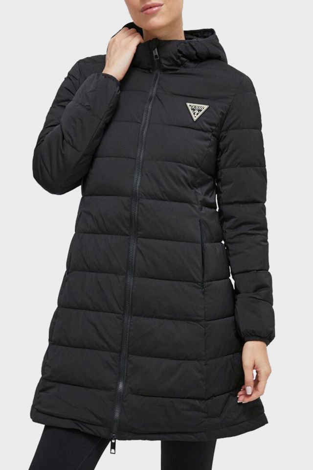 Guess Regular Fit Kapüşonlu Uzun Şişme Bayan Mont Siyah