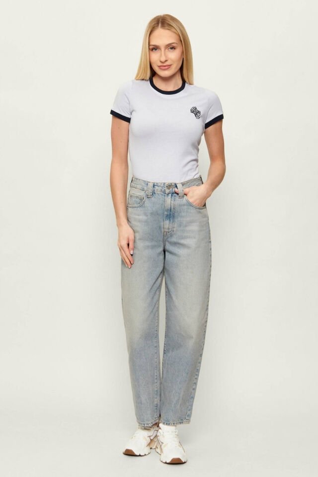 Guess Greta Kadın Aktif Slim Fit Bisiklet Yaka Tişört