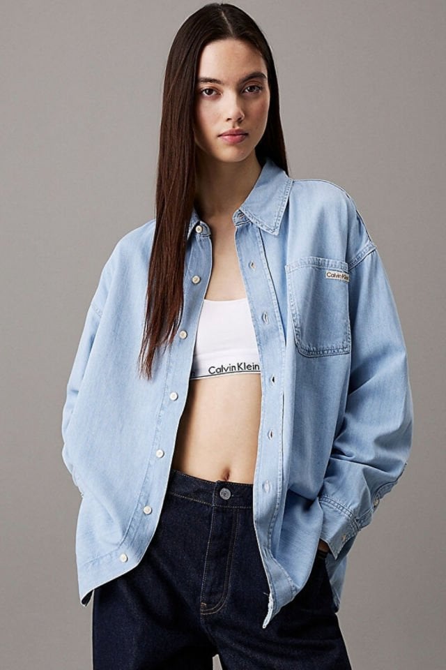 Calvin Klein Kadın Oversize Denim Gömlek Mavi