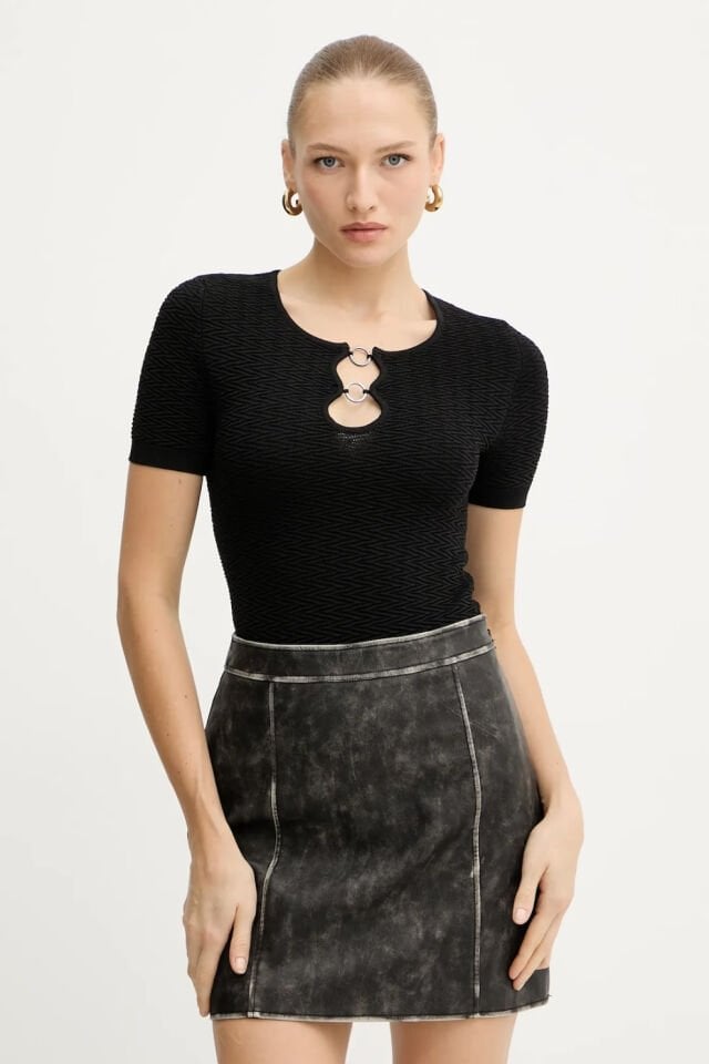 Guess Helena Siyah Normal Kesim Tişört