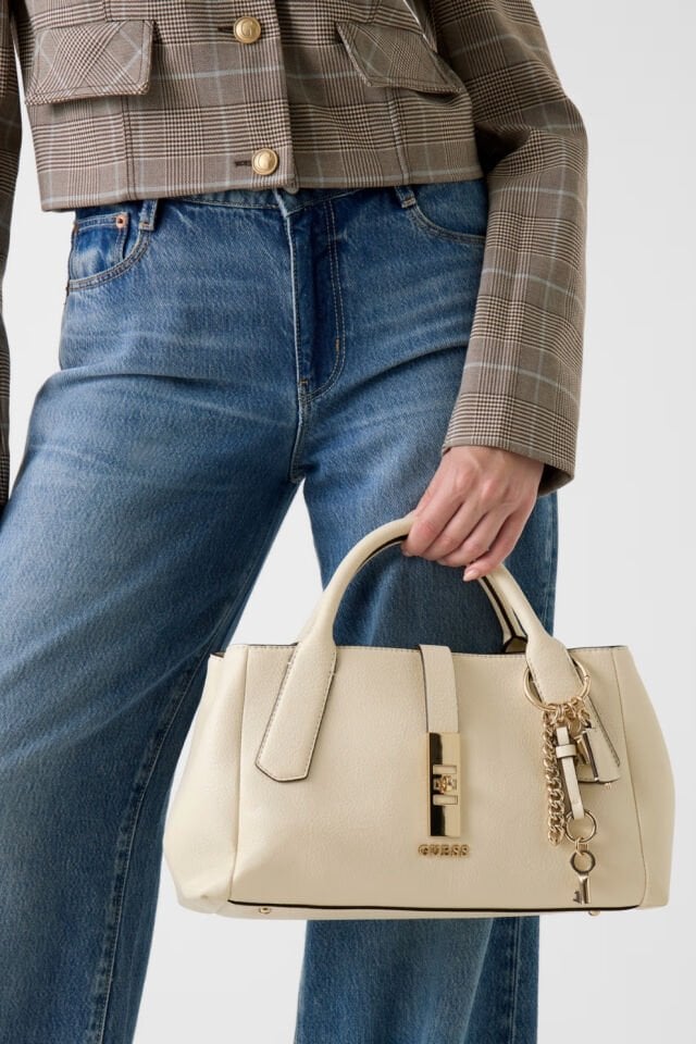 Guess Brooke Charm El Çantası Krem