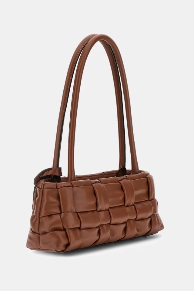Guess Marion Hasır Mini Omuz Çantası Kahverengi