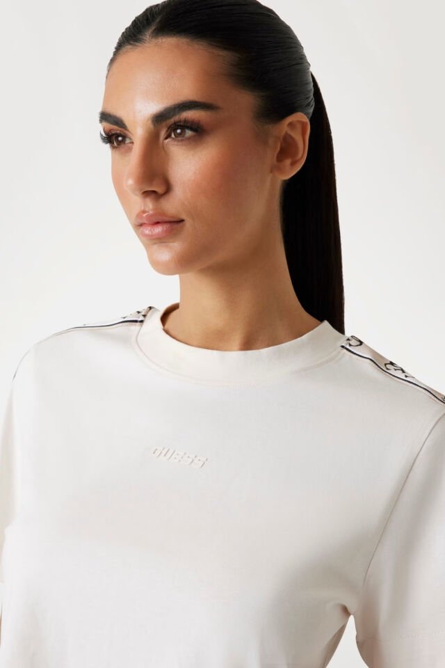 Guess Kadın T-Shirt Krem