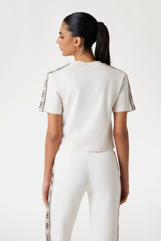 Guess Kadın T-Shirt Krem